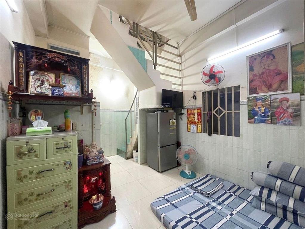 Nhà 3 tầng  trường sa  p. gia định