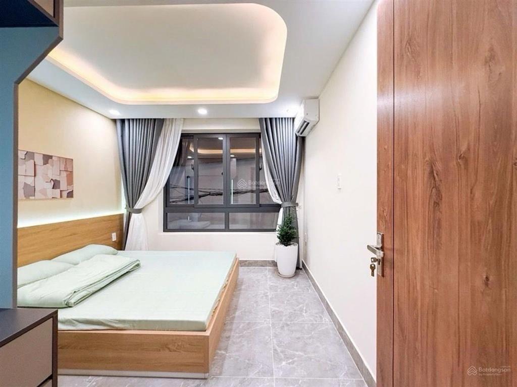 Siêu phẩm  3 tầng  dt 36m  phùng văn cung  f cầu kiệu