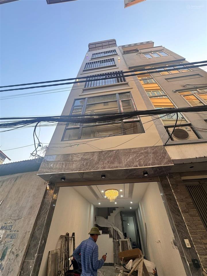 Nhà đẹp không chờ khách lâu , ôtô đỗ cửa , 10m ra phố đội cấn ba đình , 6 tầng , 4 ngủ kk , mt 4m