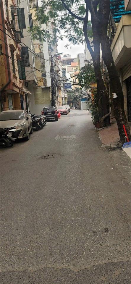 Giá đầu tư vị trí cực vip nhà lô góc 6 tầng tại phố vạn bảo ba đình 38m , mt 4m .