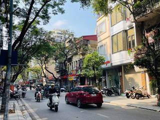 Đội cấn duy nhất 1 căn trong phân khúc 10,8 tỷ , lô góc 6 tầng sát phố ôtô đỗ cửa , kinh doanh