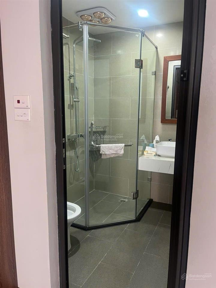 Gấp  liền kề vip định công  nhà mới  4 tầng  kinh doanh mặt chung cư  đường oto tránh