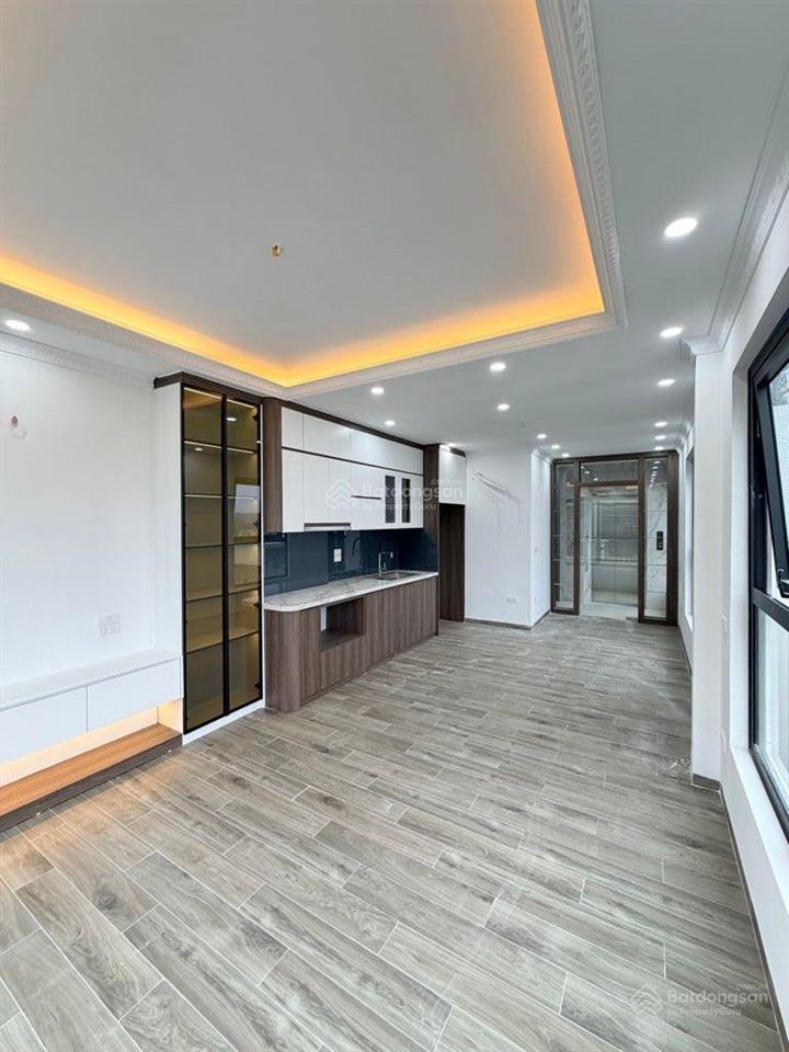 Bán nhà mới  cạnh công viên phú thượng 100m. 41m2  6 tầng  thang máy  giá 9,5 tỷ