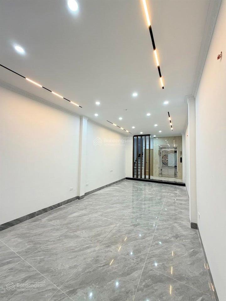 Bán nhà mới  cạnh công viên phú thượng 100m. 41m2  6 tầng  thang máy  giá 9,5 tỷ