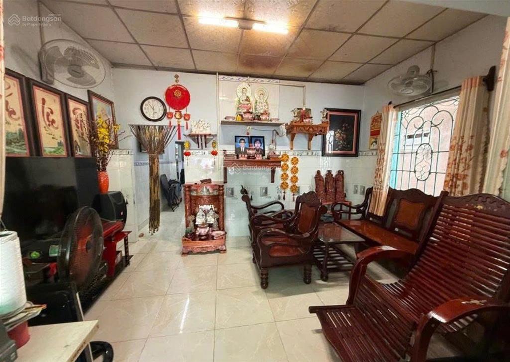Nhà bình đông  quận 8 hẻm thông sát cầu chà và  178m2  nhỉnh 7 tỷ,  thanh 0389 979 ***