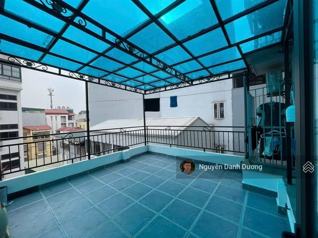 Bán nhà đẹp ở ngay 6 tầng thang máy, cách ô tô 40 mét, khu vực hoàng quốc việt, doãn kế thiện