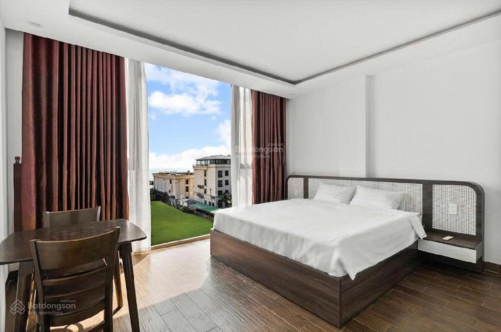 Bán tòa căn hộ trần bạch đằng, doanh thu 160tr/th, sát biển mỹ khê