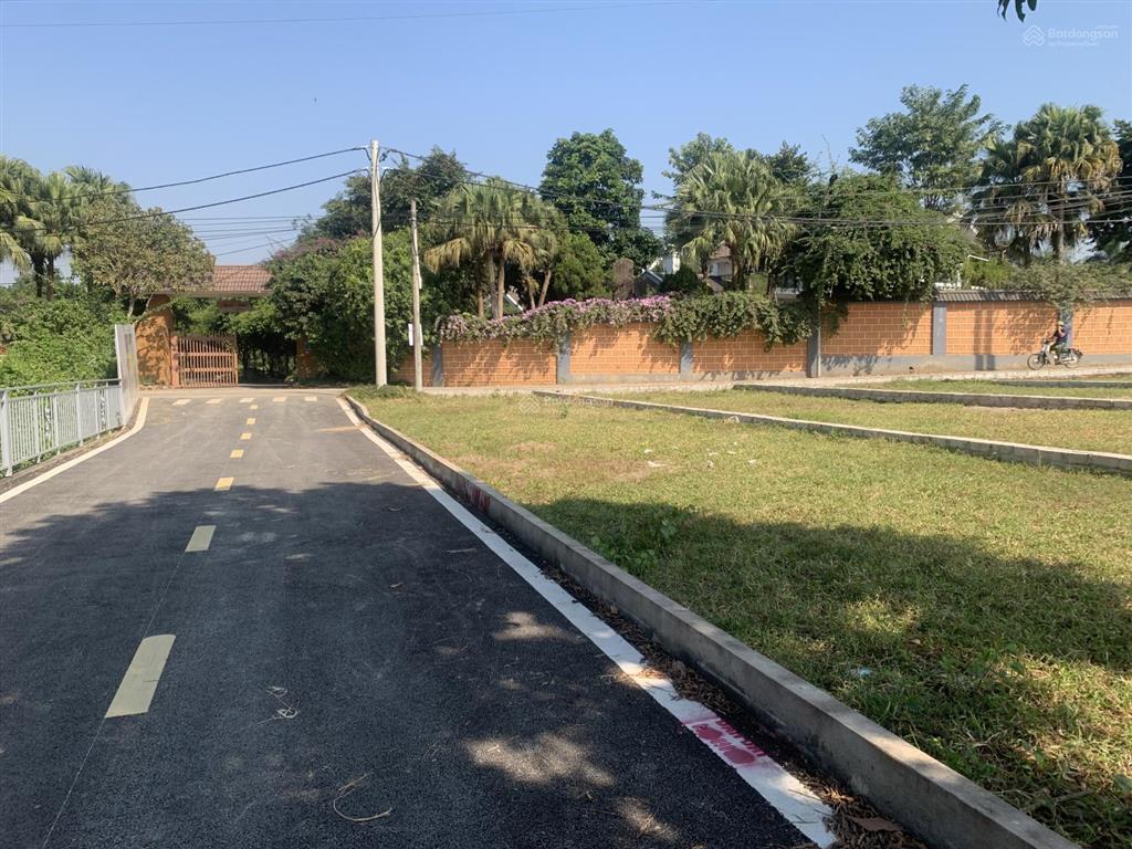 Bán đất xã hoà lạc xây ngay cho thuê, 100m2 view hồ mt 8m chỉ hơn 3 tỷ 0977 514 ***