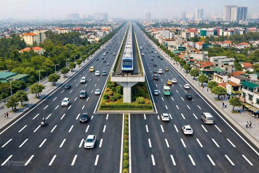 Hot cần bán rất gấp đất phú cát  hoà lạc 100m2 mt 5m đường 10m giá 3 tỷ 0977 514 ***