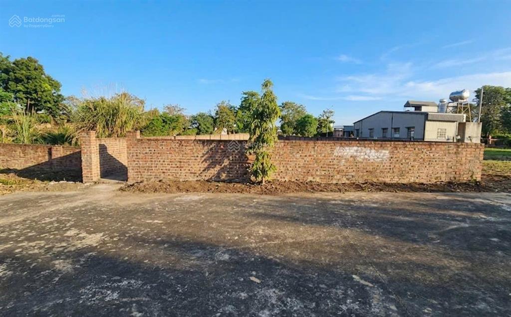 Bán đất tại phú cát hồ vai réo, 4 tỷ, 100m2, mặt tiền 6m, ngõ rộng 8m, full thổ cư 0977 514 ***