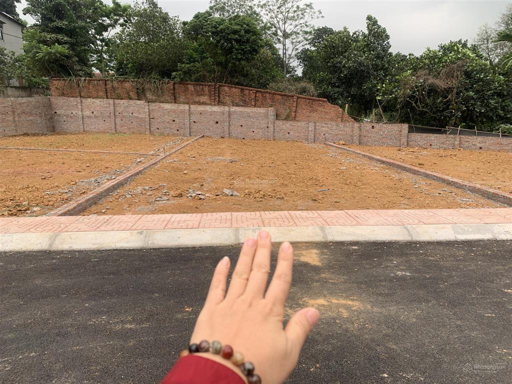 Bán đất khu đô điều hòa phú cát 157m2 mt 11m nở hậu 12m giá 29 tr/m2. 0977 514 ***