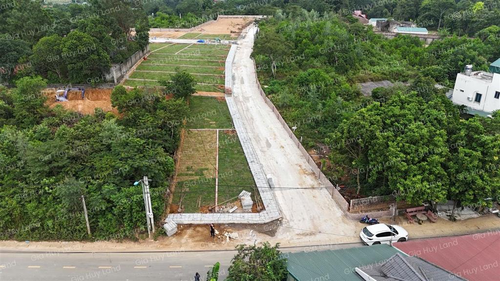 Bán đất đẹp bám trục chính trại láng cổ đông quốc lộ 21a, 2,8 tỷ, 100m2 0977 514 ***