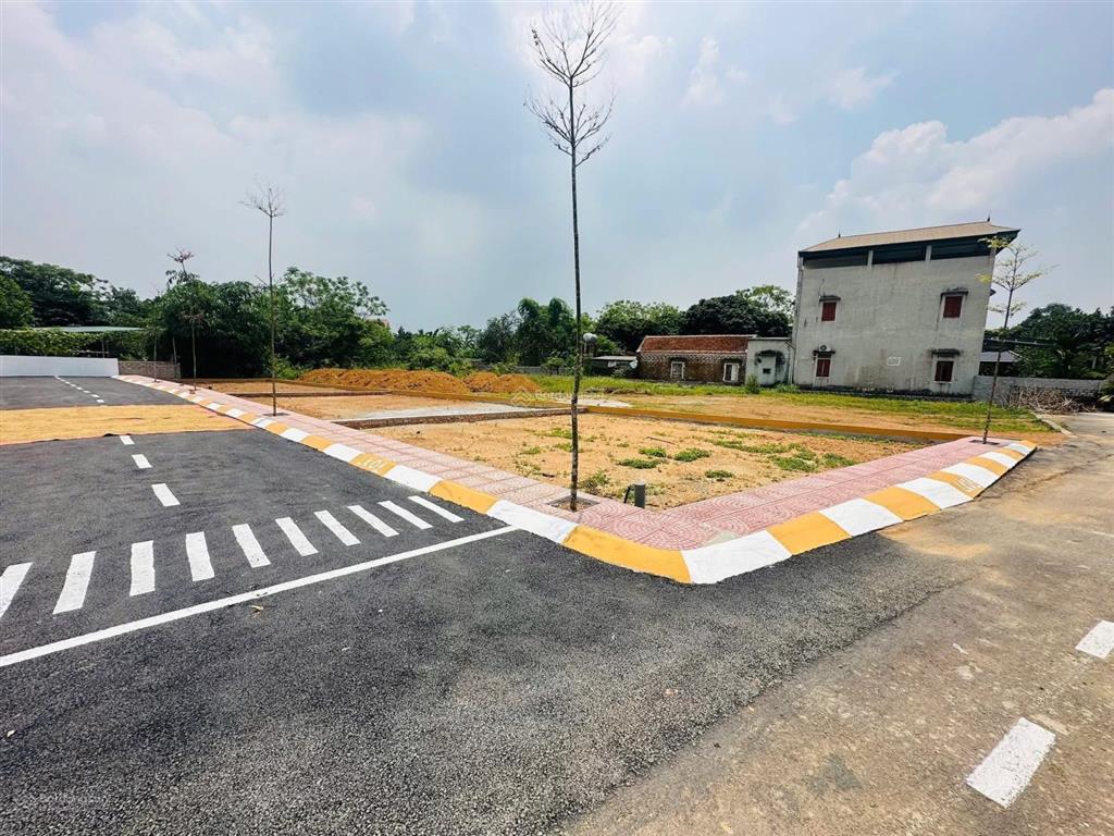 Bán gấp đất chính chủ gửi tại phú cát  dh09, 2.3 tỷ, 100m2, mặt tiền 6.7m, lô góc 0977 514 ***
