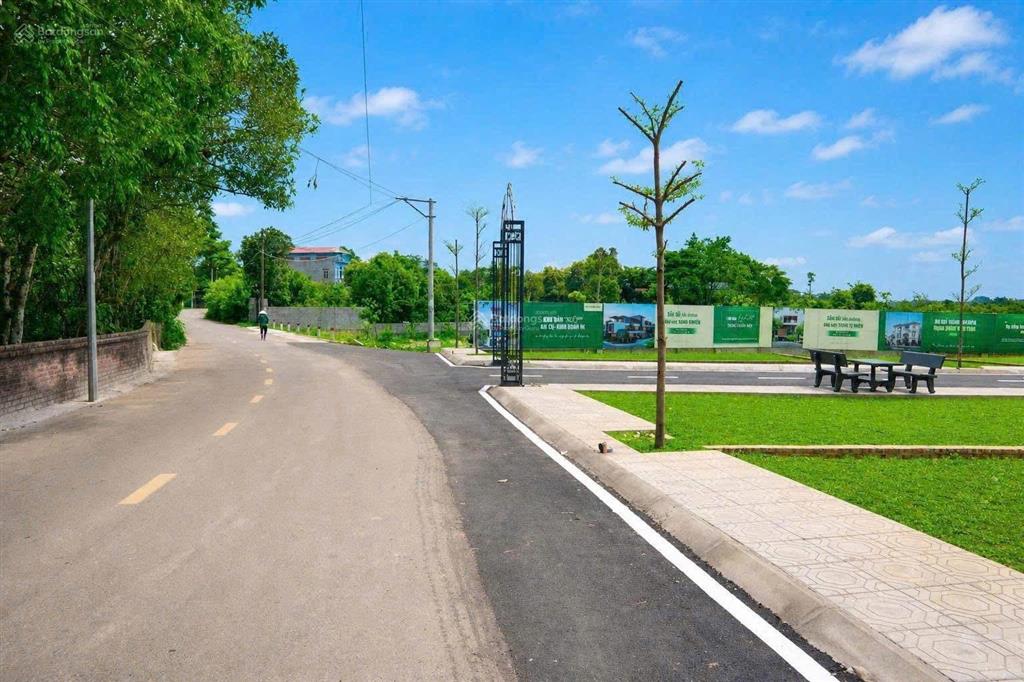 Gia đình cần bán gấp đất thổ cư 200m² phú mãn, hoà lạc trục chính, 4.8 tỷ, 0977 514 ***