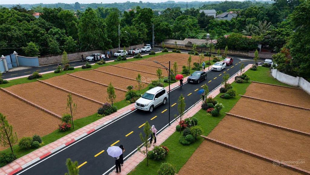 Bán đất tại tùng thiện, 1,4 tỷ, 100m2, đẹp, nhiều tiện ích ở ngay 0977 514 ***