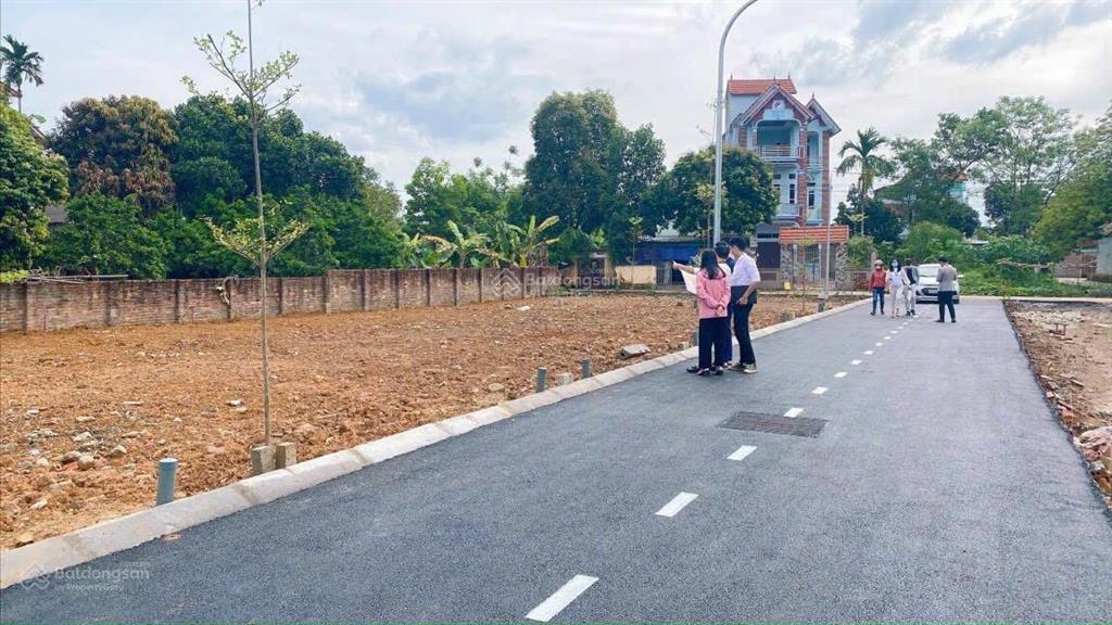 Bán đất tại bình yên gần fpt cách đường tỉnh lộ 420 chỉ 200m, 2,2 tỷ, 65,1m2 sẵn sổ 0977 514 ***