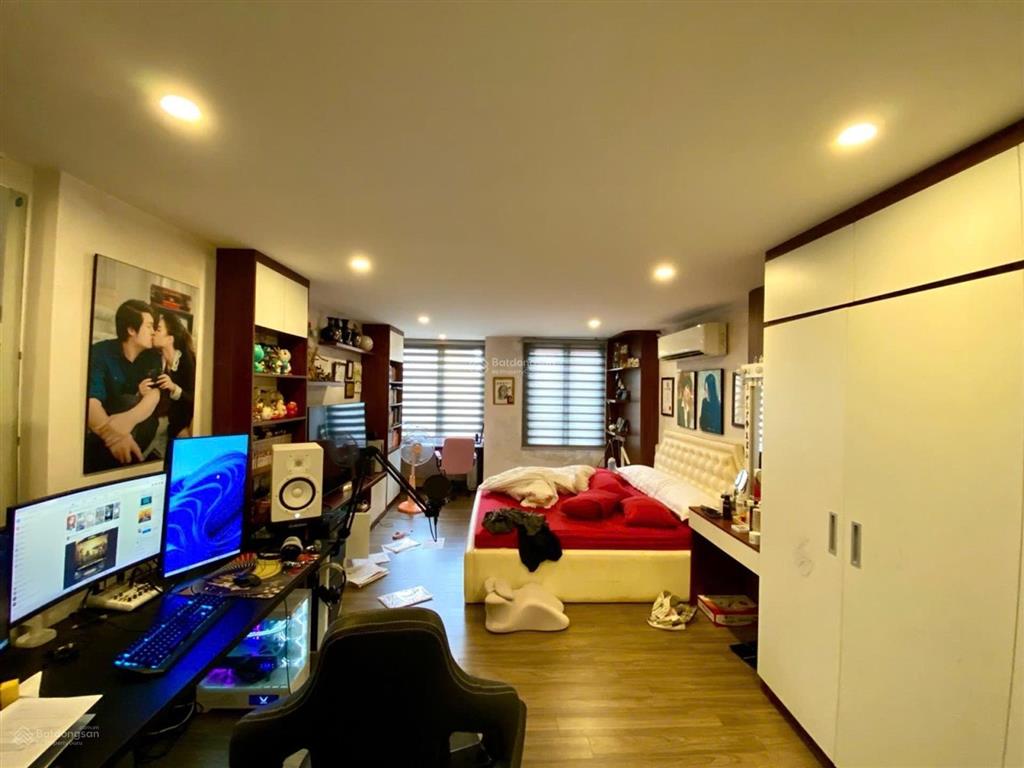 Hoàng quốc việt 110m2 x 3t kinh doanh, ô tô tránh 52 tỷ