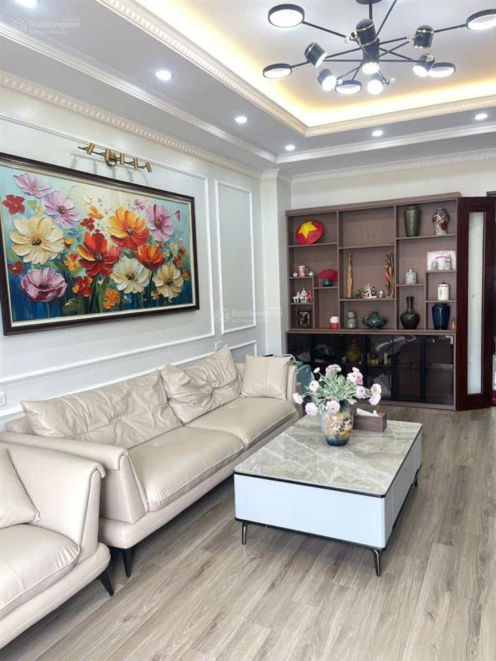 Nhà hiếm kiều mai 125m2 x 5t kinh doanh, ô tô, ngõ thông chỉ 33,5 tỷ