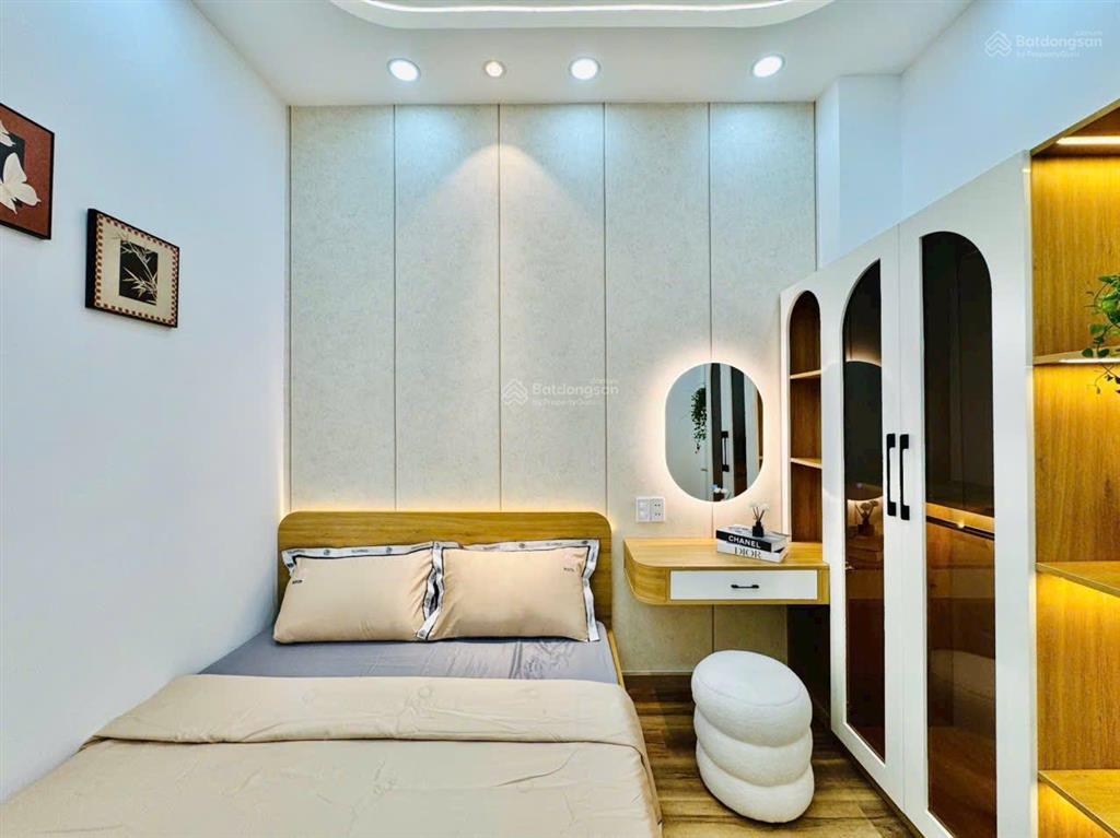 Nhà chu văn an shr chỉ 1 tỷ 490 có dòng tiền 13tr/tháng
