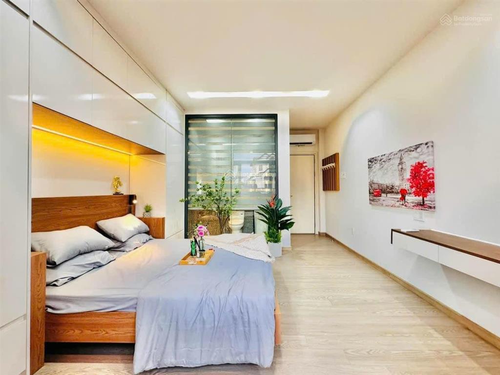 Duy nhất 1 căn ung văn khiêm 48m2. 1 trệt 2 lầu. hiếm nhất khu vực. shr