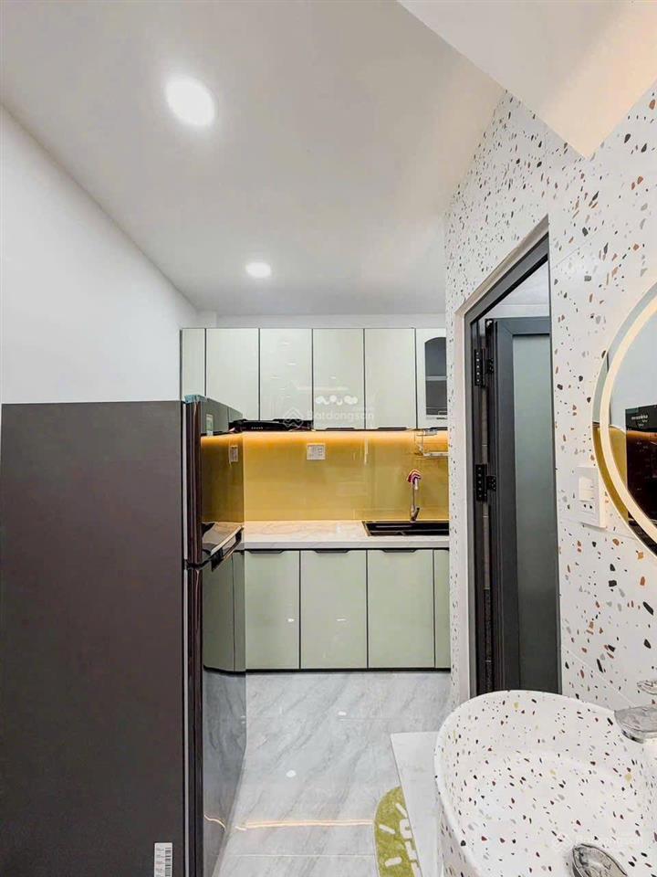 Bán nr 3pn, 3wc,2.1 tỷ / 33m2 tại minh phụng, giá tốt, uy tín
