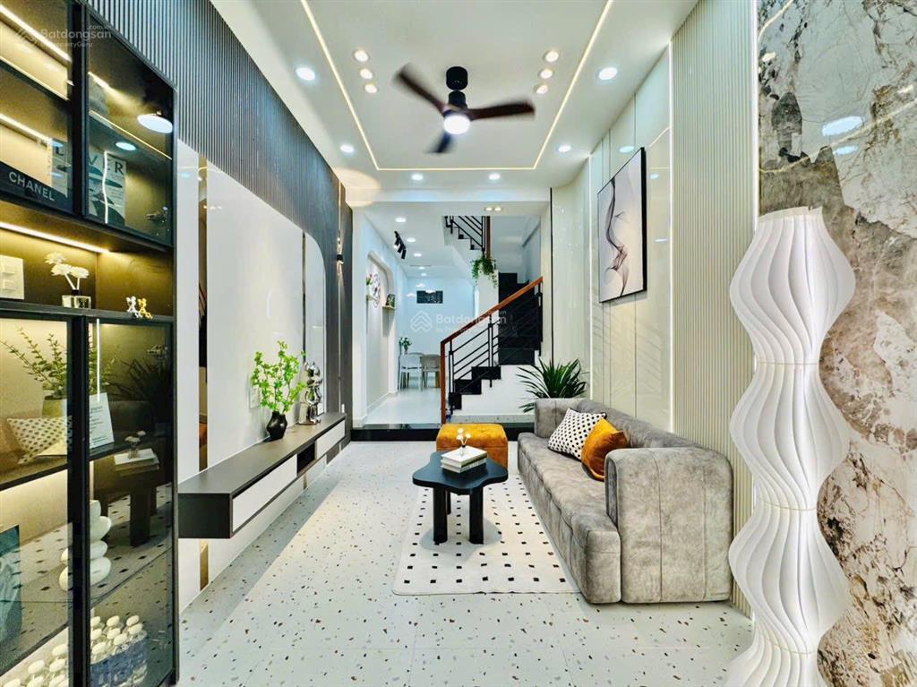 Bán nhà riêng 2,8 tỷ,/53m2 tại lê hồng phong, q10, hồ chí minh, giá tốt hot!