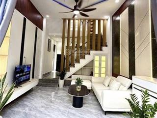 Bán nr 3pn, 3wc, dt 33m2 tại minh phụng, giá tốt, uy tín