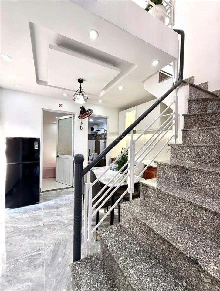 Bán nr 3pn, 3wc, dt 33m2 tại minh phụng, giá tốt, uy tín