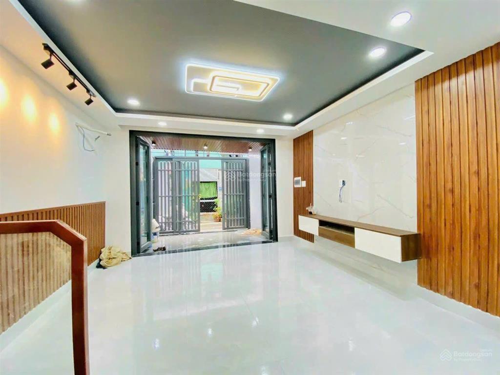Bán nr lý thái tổ, dt 40m2, 3pn, 2wc, pháp lý đầy đủ, giá cực chất hot
