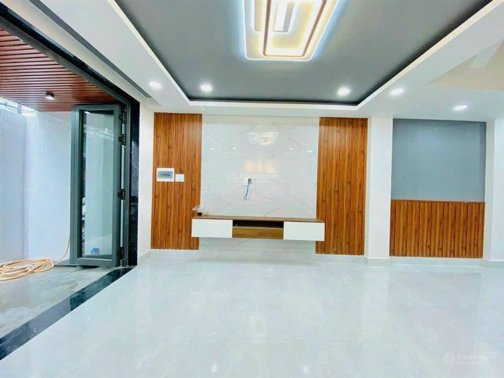 Bán nr lý thái tổ, dt 40m2, 3pn, 2wc, pháp lý đầy đủ, giá cực chất hot