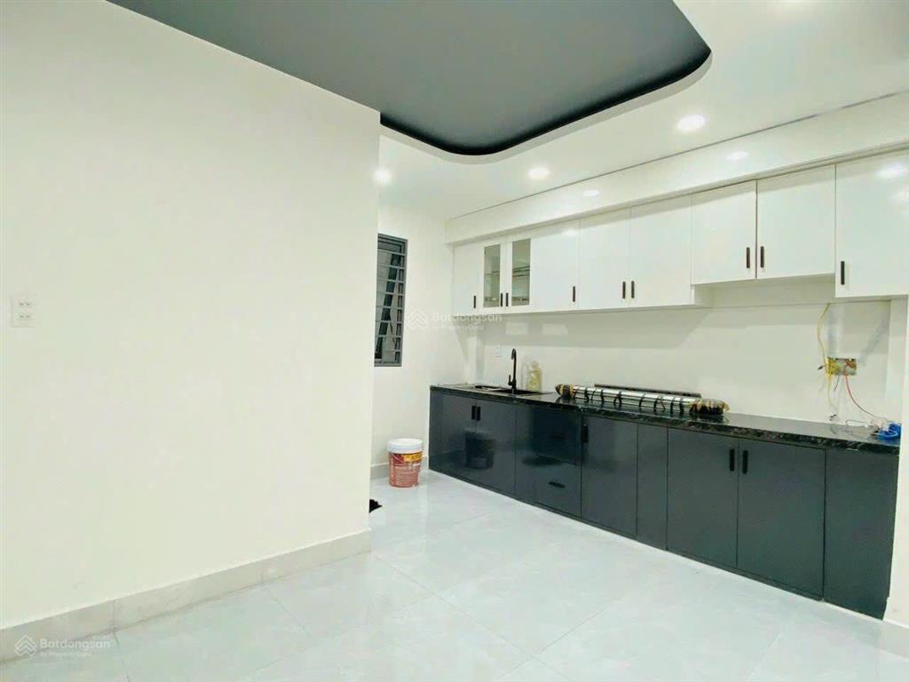 Bán nr lý thái tổ, dt 40m2, 3pn, 2wc, pháp lý đầy đủ, giá cực chất hot