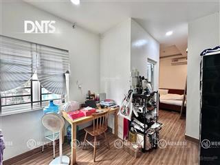 Căn hộ tách bếp hẻm ôto gần trường đh kinh tế isbcầu kiệucv lê văn tám q1