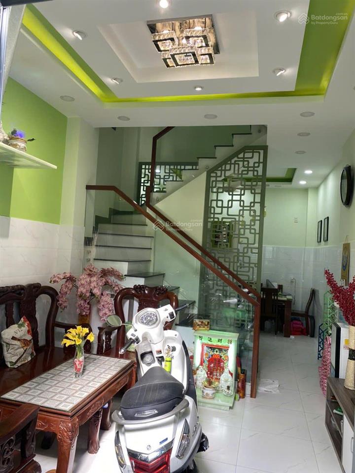 Bán nhà cực đẹp thành mỹ p8 tân bình 35m2 3 tầng chỉ 5,6 tỷ.