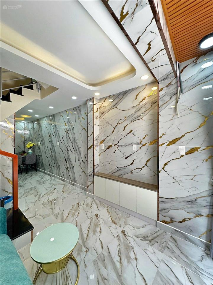 Bán nhà cực đẹp trần bình trọng quận 5 27m2 4 tầng chỉ nhỉnh 5 tỷ.