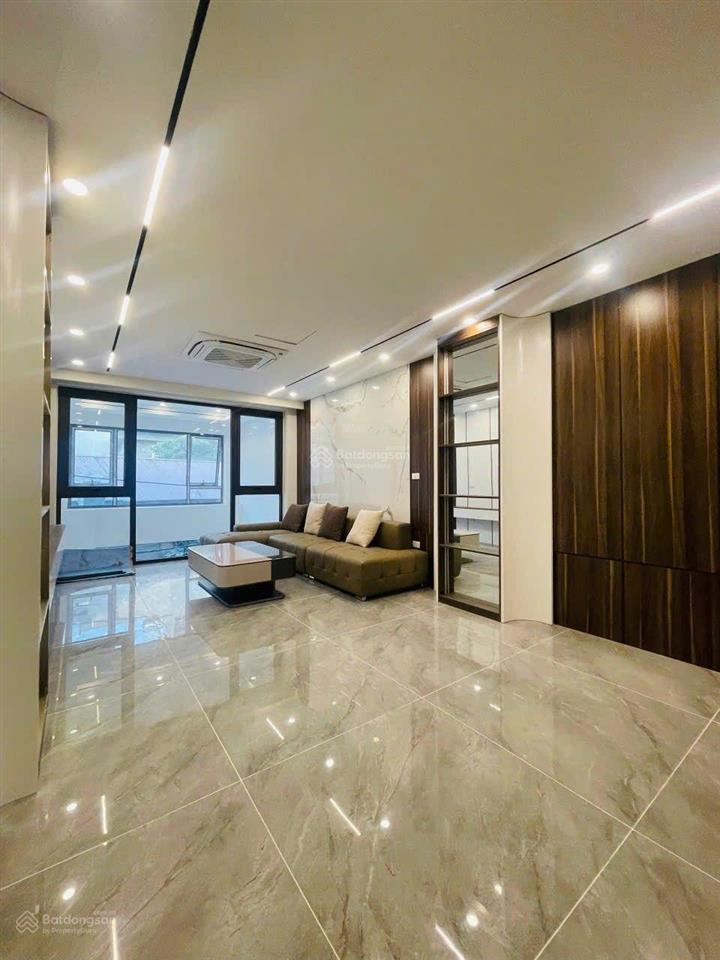 Bán nhà 7 tầng thang máy tại phố sài đồng, long biên(cũ) hà nội. dt55m2. đường 2 ô tô tránh nhau.