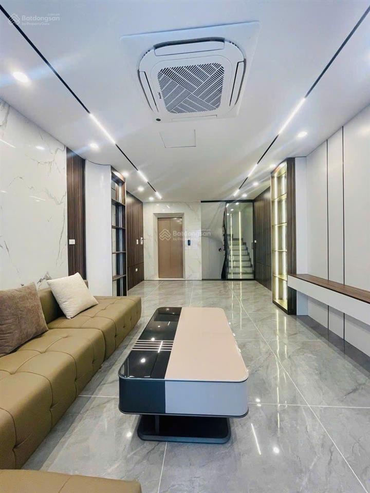 Bán nhà 7 tầng thang máy tại phố sài đồng, long biên(cũ) hà nội. dt55m2. đường 2 ô tô tránh nhau.