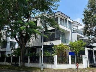 Biệt thự góc 2 mặt tiền sang trọng, đã hoàn thiện cao cấp năm 2023