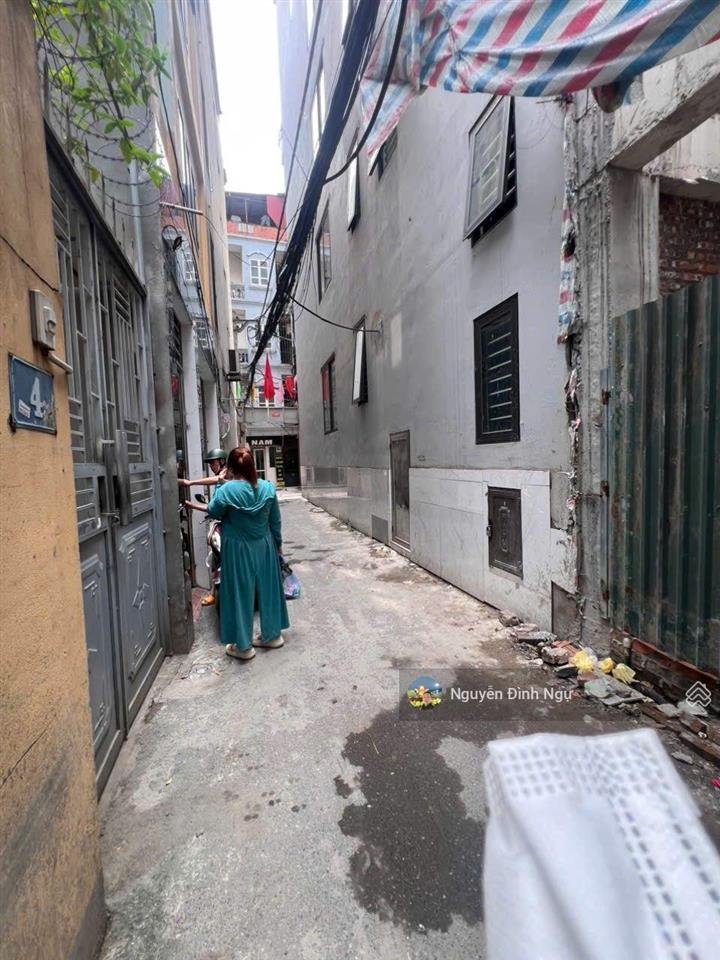 Phân lô mễ trì hạ. 40m2 x5t. ngõ thông ô tô. tặng gpxd 7 tầng. giá đầu tư ngon. nhỉnh 10 tỷ