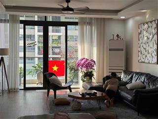 Hót.hót chủ nhà gửi bán căn hộ 4 pn 3wc dt 198m2 tại chung cư dolphil plaza số 28 trần bình mỹ đình