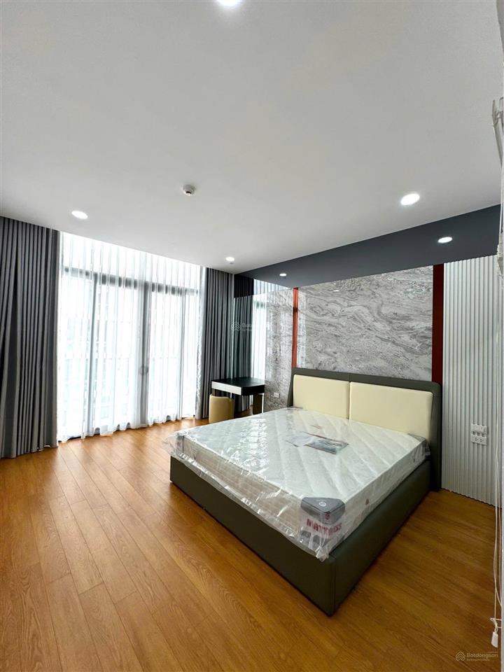 Hót.hót chủ nhà gửi bán căn hộ 3 pn 2wc dt 128m2 tại chung cư dolphil plaza số 28 trần bình mỹ đình