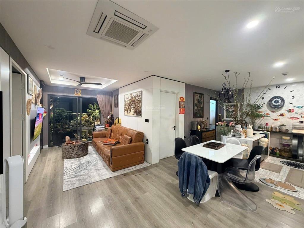 Chủ nhà gửi bán căn hộ 2pn dt 67m2 tại chung cư hd mond số 2 hàm nghi mỹ đình từ liêm hà nội