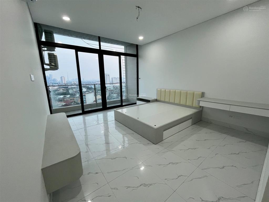 Hot. hot chủ nhà gửi bán căn hộ 4pn dt 198m2 tại chung cư dolphin plaza số 28 trần bình mỹ đình tl