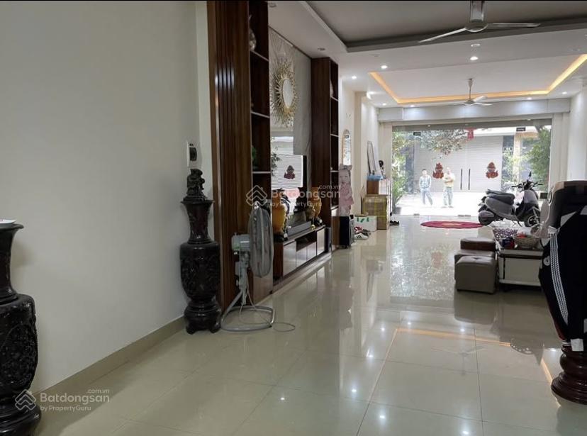 Nhà đẹp tây mỗ 70m2 4 ngủ 9,6tỷ ôtô đỗ cổng 2 thoáng dân xây chắc chắn 3 bước ra phố lớn sổ đỏ cc