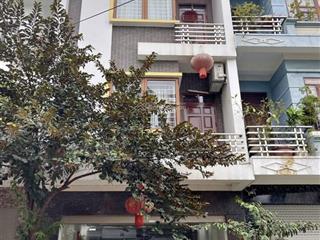 Nhà đẹp tây mỗ 70m2 4 ngủ 9,6tỷ ôtô đỗ cổng 2 thoáng dân xây chắc chắn 3 bước ra phố lớn sổ đỏ cc