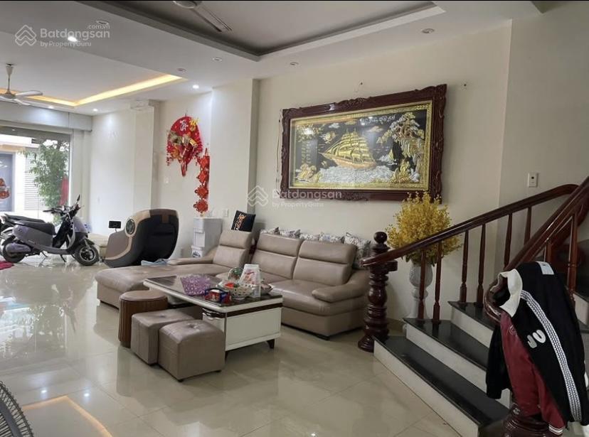 Nhà đẹp tây mỗ 70m2 4 ngủ 9,6tỷ ôtô đỗ cổng 2 thoáng dân xây chắc chắn 3 bước ra phố lớn sổ đỏ cc