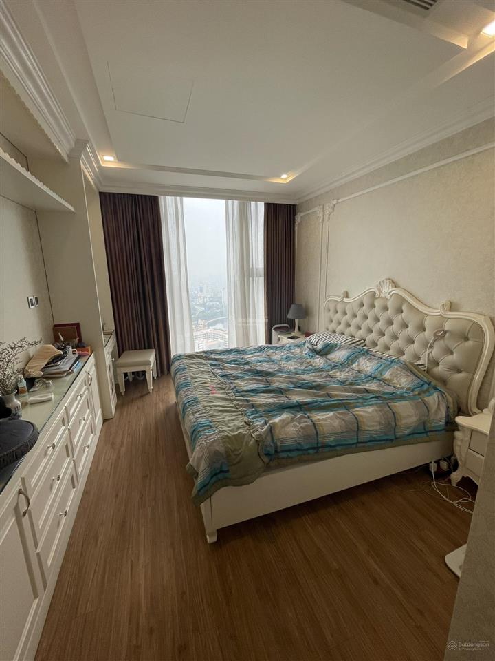 Cho thuê căn hộ 2 phòng ngủ full nội thất 73m2 m2 vinhomes metropolis giá 28 triệu/tháng  em sơn