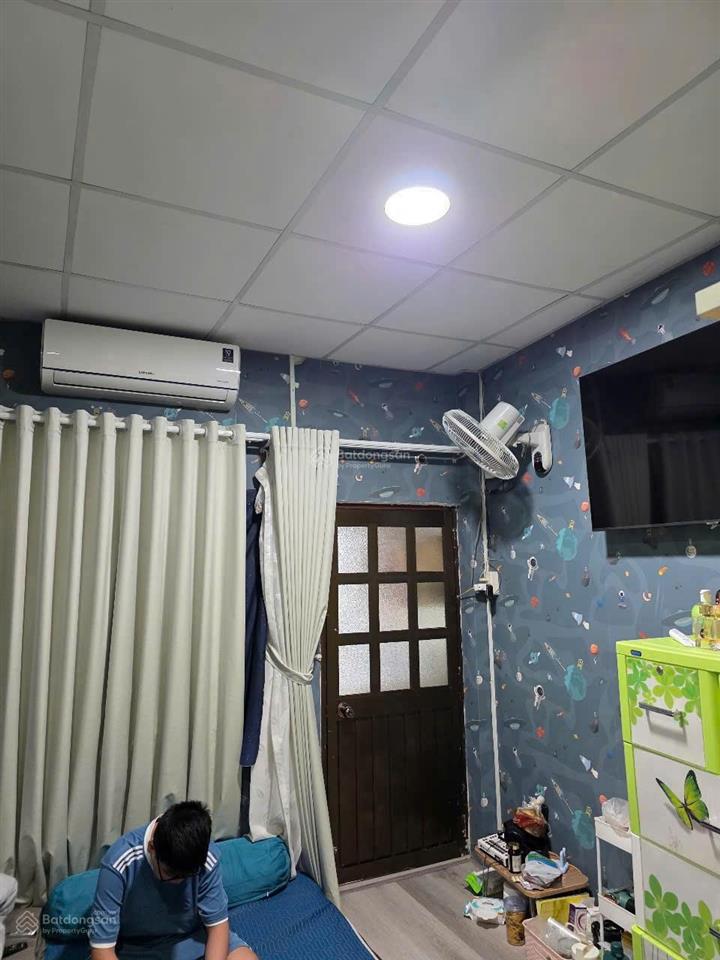 Bán nhà riêng tại lê quang định, 2,5 tỷ, 12 m2, 2pn, 2wc, hẻm 3 gác sạch thoáng, giá siêu hời