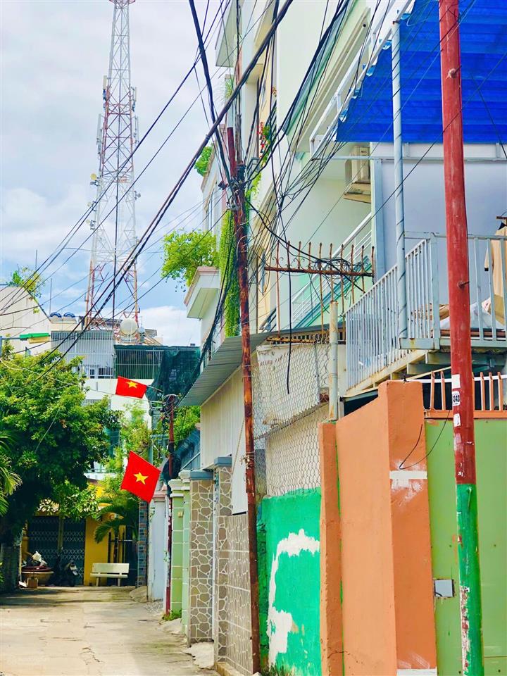 Nhà phố nha trang  dưới 10 tỷ sở hữu ngay nhà đặng tất gần biển hòn chồng nha trang