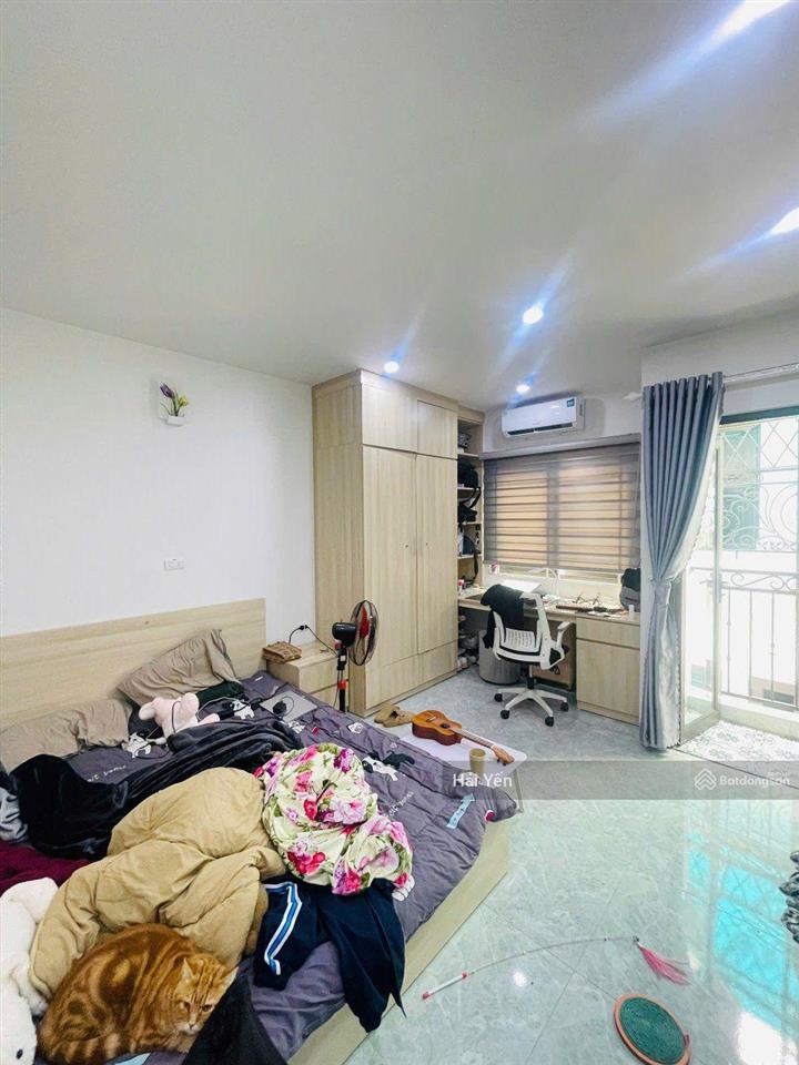 Bán nhà riêng cầu giấy  sẵn dòng tiền cho thuê 60 triệu/tháng 52m2 x 6 tầng, 17,8 tỷ