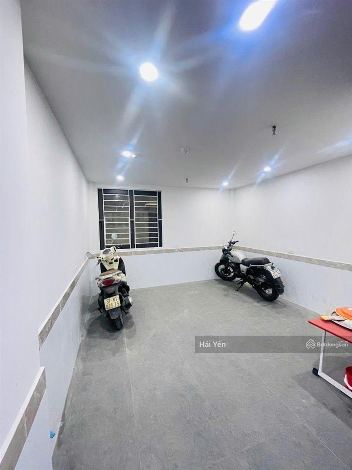 Bán nhà riêng cầu giấy  sẵn dòng tiền cho thuê 60 triệu/tháng 52m2 x 6 tầng, 17,8 tỷ